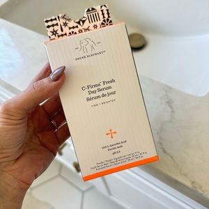 Drunk Elephant
C-Firma Fresh Vitamin-C Day Serum